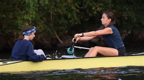 Women’s Rowing Finishes Navy Day Regatta with Three Top Ten 